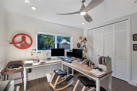 Villa ou maison à vendre à Palmetto Bay, Floride: 5 chambres, 280.84 m2 № 2025590 - photo 27