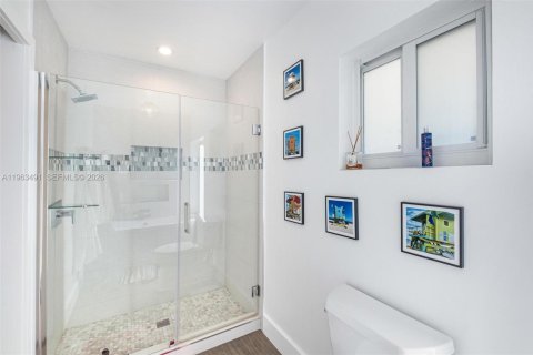 Villa ou maison à vendre à Palmetto Bay, Floride: 5 chambres, 280.84 m2 № 2025590 - photo 22