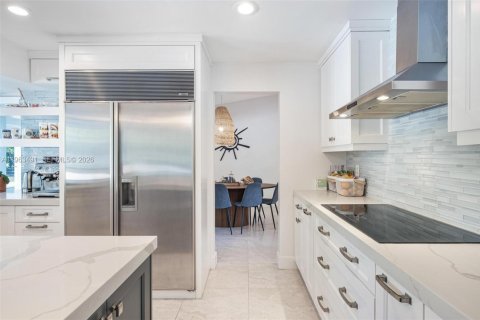 Villa ou maison à vendre à Palmetto Bay, Floride: 5 chambres, 280.84 m2 № 2025590 - photo 10