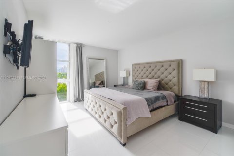 Condo in Aventura, Florida, 1 bedroom  № 2000767 - photo 5