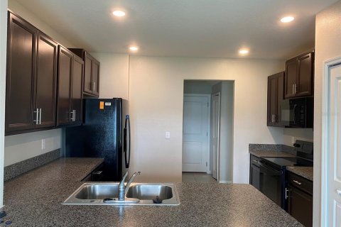 Casa en alquiler en Tampa, Florida, 3 dormitorios, 141.95 m2 № 1579290 - foto 5