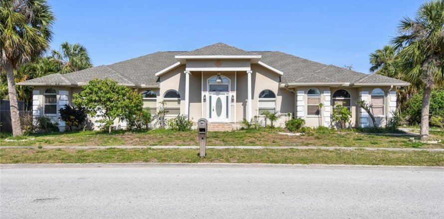 Casa en Tarpon Springs, Florida 4 dormitorios, 412.49 m2 № 1688179