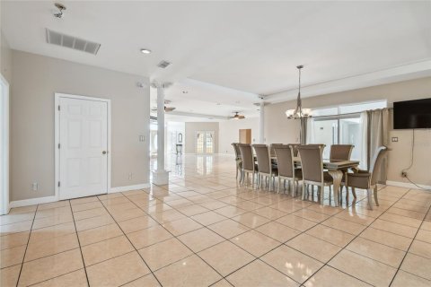 Casa en venta en Tarpon Springs, Florida, 4 dormitorios, 412.49 m2 № 1688179 - foto 10