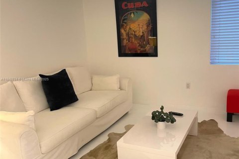 Copropriété à vendre à Miami Beach, Floride: 1 chambre, 68 m2 № 2016329 - photo 4