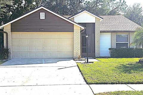 Villa ou maison à Wesley Chapel, Floride 3 chambres, 115.76 m2 № 2432650
