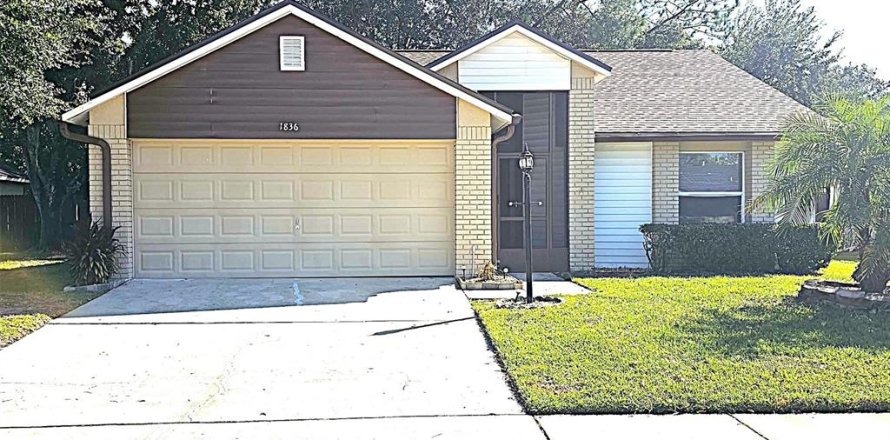 Villa ou maison à Wesley Chapel, Floride 3 chambres, 115.76 m2 № 2432650