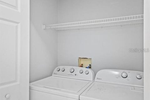 Condominio en alquiler en Orlando, Florida, 2 dormitorios, 98.66 m2 № 1876933 - foto 23