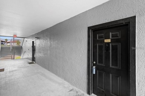 Condominio en alquiler en Orlando, Florida, 2 dormitorios, 98.66 m2 № 1876933 - foto 4