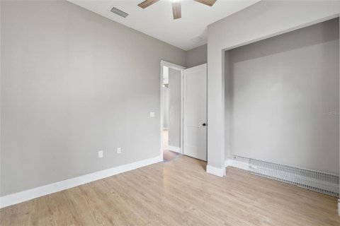 Villa ou maison à vendre à Port Charlotte, Floride: 3 chambres, 127.28 m2 № 2316586 - photo 21