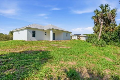 Villa ou maison à vendre à Port Charlotte, Floride: 3 chambres, 127.28 m2 № 2316586 - photo 2