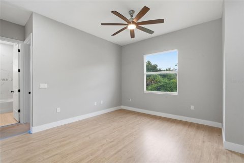 Villa ou maison à vendre à Port Charlotte, Floride: 3 chambres, 127.28 m2 № 2316586 - photo 12