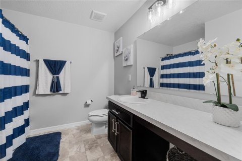House in Davenport, Florida 4 bedrooms, 195.75 sq.m. № 1401095 - photo 17
