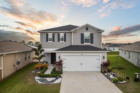 House in Davenport, Florida 4 bedrooms, 195.75 sq.m. № 1401095 - photo 27