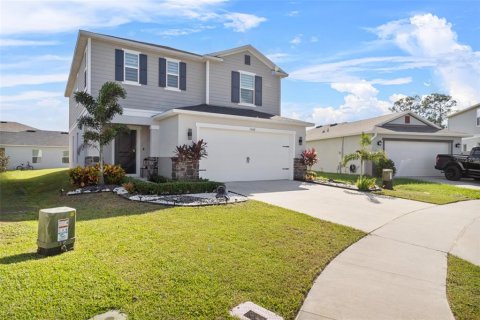 House in Davenport, Florida 4 bedrooms, 195.75 sq.m. № 1401095 - photo 3