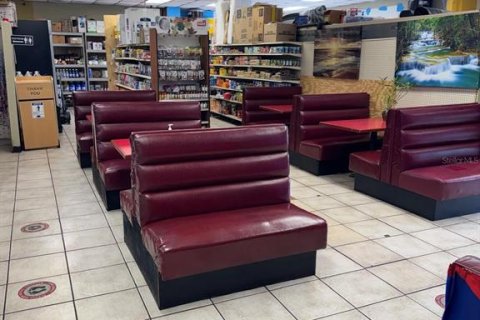 Commercial property in Kissimmee, Florida 817.54 sq.m. № 2195464 - photo 10