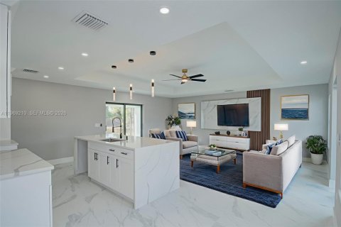 Купить виллу или дом в Лихай-Эйкерс, Флорида 3 спальни, № 2030028 - фото 10