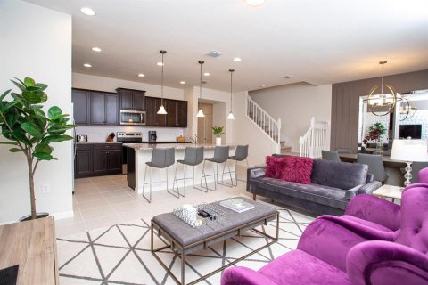 Townhouse in Kissimmee, Florida 5 bedrooms, 210.24 sq.m. № 1685457 - photo 10
