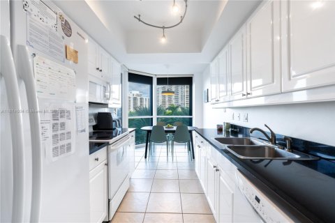 Copropriété à vendre à Aventura, Floride: 3 chambres, 173.91 m2 № 2036859 - photo 9