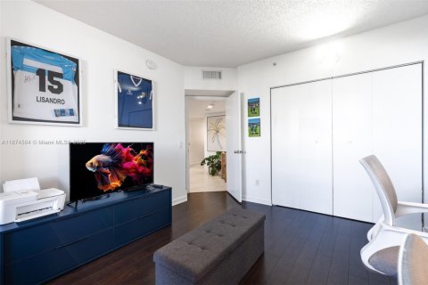 Copropriété à vendre à Aventura, Floride: 3 chambres, 173.91 m2 № 2036859 - photo 21