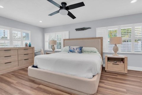 Casa en alquiler en Saint Pete Beach, Florida, 3 dormitorios, 126.35 m2 № 1831317 - foto 16