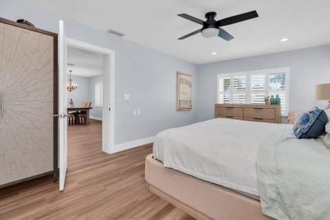 Casa en alquiler en Saint Pete Beach, Florida, 3 dormitorios, 126.35 m2 № 1831317 - foto 18