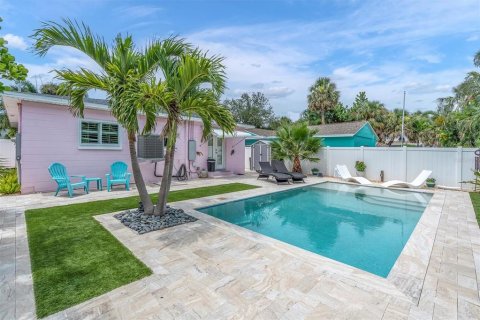 Casa en alquiler en Saint Pete Beach, Florida, 3 dormitorios, 126.35 m2 № 1831317 - foto 28