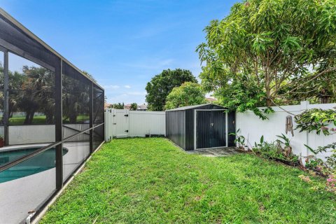 House in Boynton Beach, Florida 4 bedrooms, 136.57 sq.m. № 2185329 - photo 29