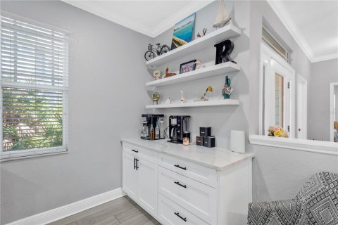 Touwnhouse à vendre à Tampa, Floride: 4 chambres, 257.15 m2 № 2117859 - photo 13