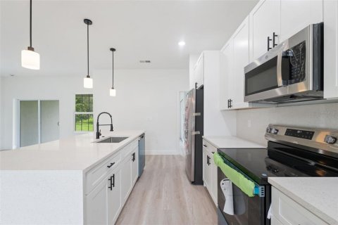 Villa ou maison à vendre à Ocala, Floride: 4 chambres, 162.67 m2 № 1902990 - photo 14