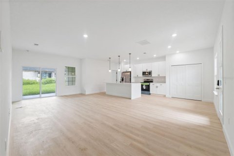 Villa ou maison à vendre à Ocala, Floride: 4 chambres, 162.67 m2 № 1902990 - photo 7
