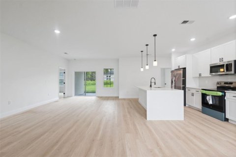 Villa ou maison à vendre à Ocala, Floride: 4 chambres, 162.67 m2 № 1902990 - photo 6