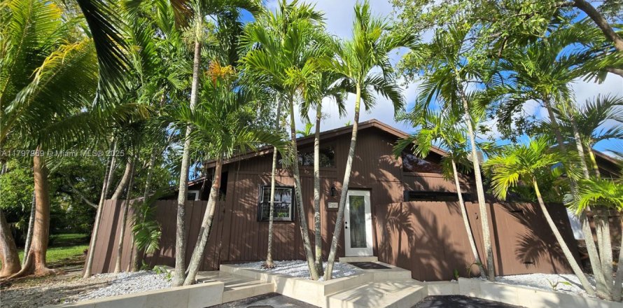 Touwnhouse à Miami, Floride 2 chambres, 100.33 m2 № 1728159