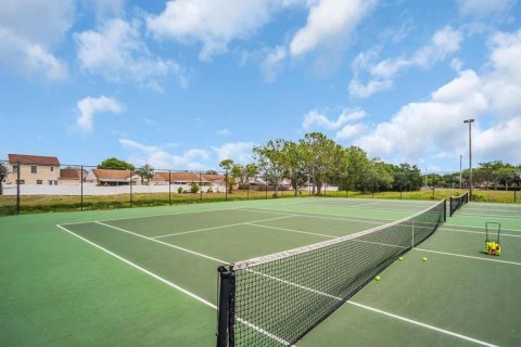 Снять в аренду кондоминиум в Тампа, Флорида 4 комнаты, 77.85м2, № 1777046 - фото 7