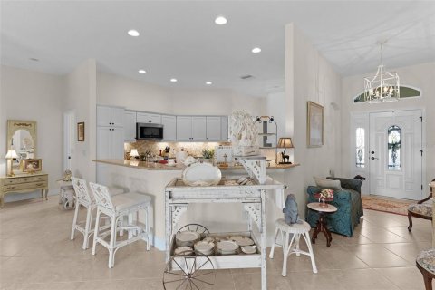 Villa ou maison à vendre à The Villages, Floride: 3 chambres, 183.11 m2 № 1916632 - photo 6