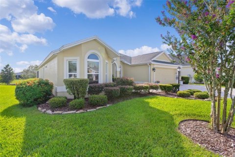 Villa ou maison à vendre à The Villages, Floride: 3 chambres, 183.11 m2 № 1916632 - photo 3