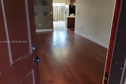 Condo à Hialeah, Floride, 2 chambres  № 2063267