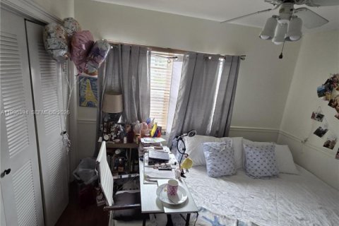 Copropriété à vendre à Hialeah, Floride: 2 chambres, 94.76 m2 № 2063267 - photo 13