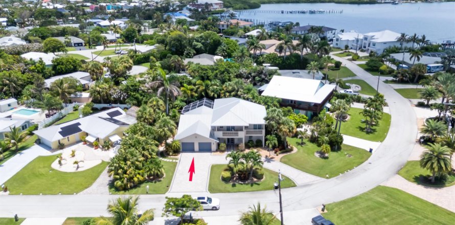Villa ou maison à St. Lucie, Floride 4 chambres, 280.29 m2 № 2192077