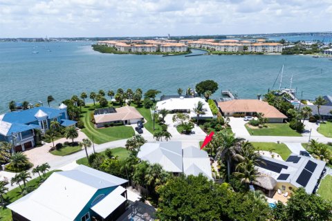 Villa ou maison à vendre à St. Lucie, Floride: 4 chambres, 280.29 m2 № 2192077 - photo 5