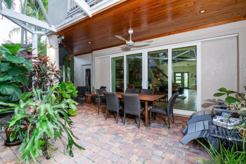 Villa ou maison à vendre à St. Lucie, Floride: 4 chambres, 280.29 m2 № 2192077 - photo 11
