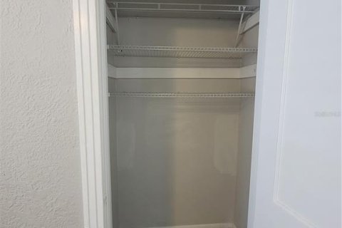 Casa en alquiler en Orlando, Florida, 3 dormitorios, 117.06 m2 № 1903944 - foto 9