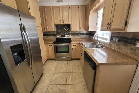 Casa en alquiler en Orlando, Florida, 3 dormitorios, 117.06 m2 № 1903944 - foto 5