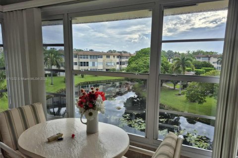 Condominio en venta en Lauderdale Lakes, Florida, 1 dormitorio, 63.55 m2 № 1979537 - foto 6