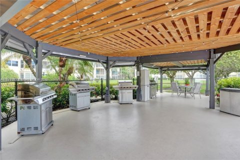Condominio en venta en Lauderdale Lakes, Florida, 1 dormitorio, 63.55 m2 № 1979537 - foto 17