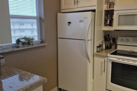 Condominio en venta en Lauderdale Lakes, Florida, 1 dormitorio, 63.55 m2 № 1979537 - foto 5