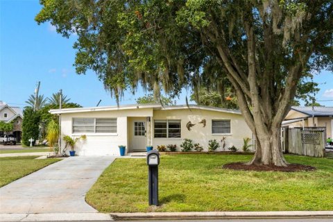 Villa ou maison à Palm Harbor, Floride 3 chambres, 154.59 m2 № 2402981