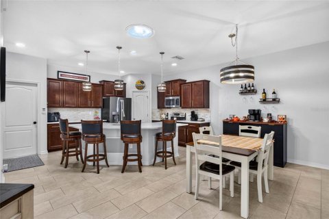 Villa ou maison à vendre à Wesley Chapel, Floride: 3 chambres, 145.76 m2 № 2416898 - photo 12