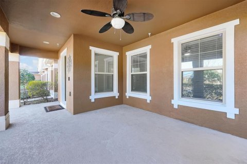 Adosado en venta en Orlando, Florida, 3 dormitorios, 213.3 m2 № 2091561 - foto 4