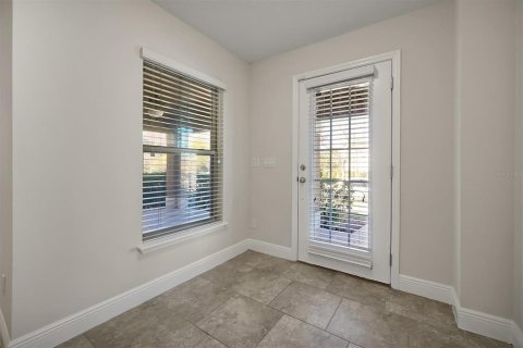 Adosado en venta en Orlando, Florida, 3 dormitorios, 213.3 m2 № 2091561 - foto 5