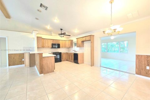 Casa en venta en Sebring, Florida, 3 dormitorios, 142.14 m2 № 1893352 - foto 7